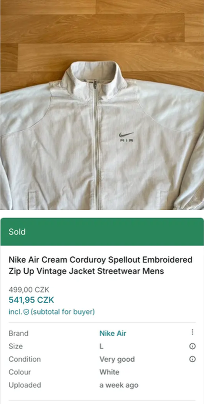 Nike Air jacket Vinted listing bought for €1 and sold for €25